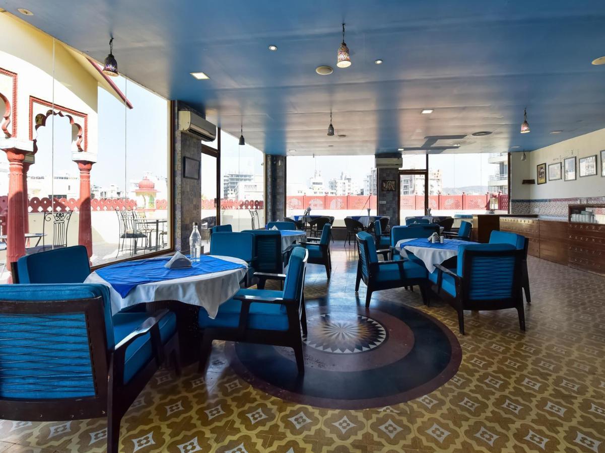 Capital O 73835 Hotel Frontier Royal & Banquet Tirath Eksteriør bilde