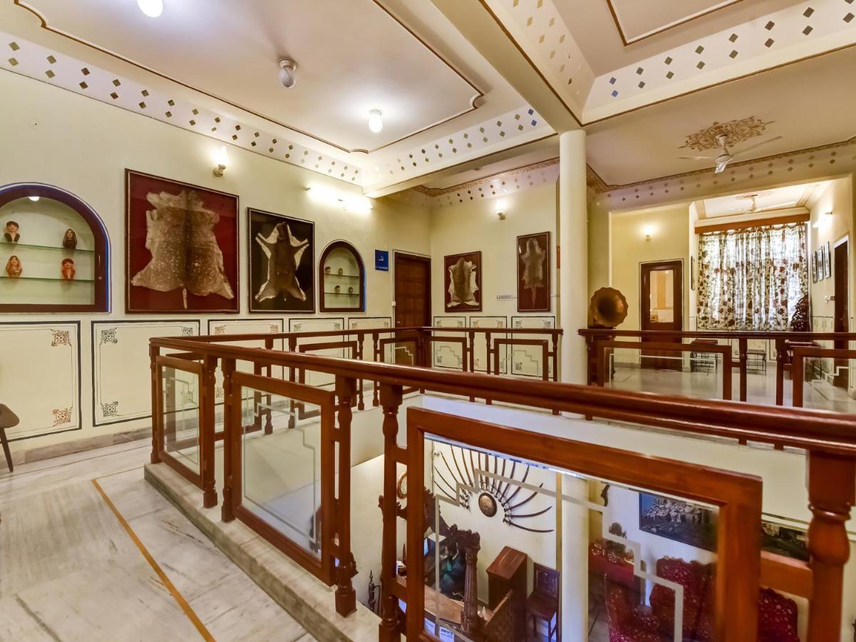Capital O 73835 Hotel Frontier Royal & Banquet Tirath Eksteriør bilde